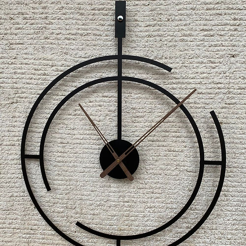 Nestique Rustic Wall Clock