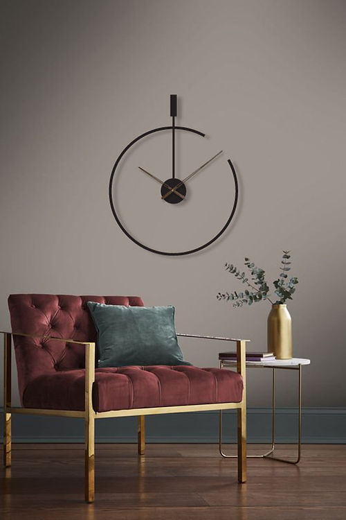 Nestique Large metal Wall clock