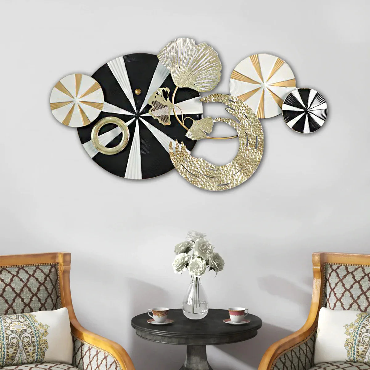 Nestique Magnificent Luminous Disc Metal Wall Art Panel